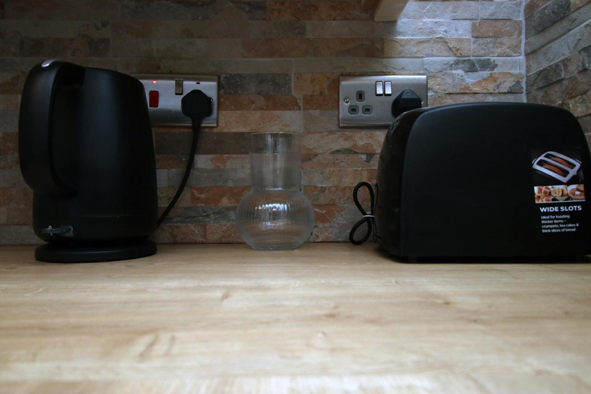 Cosy 3br Home, Scenic Views, Ideal For Walks & Work Holiday home