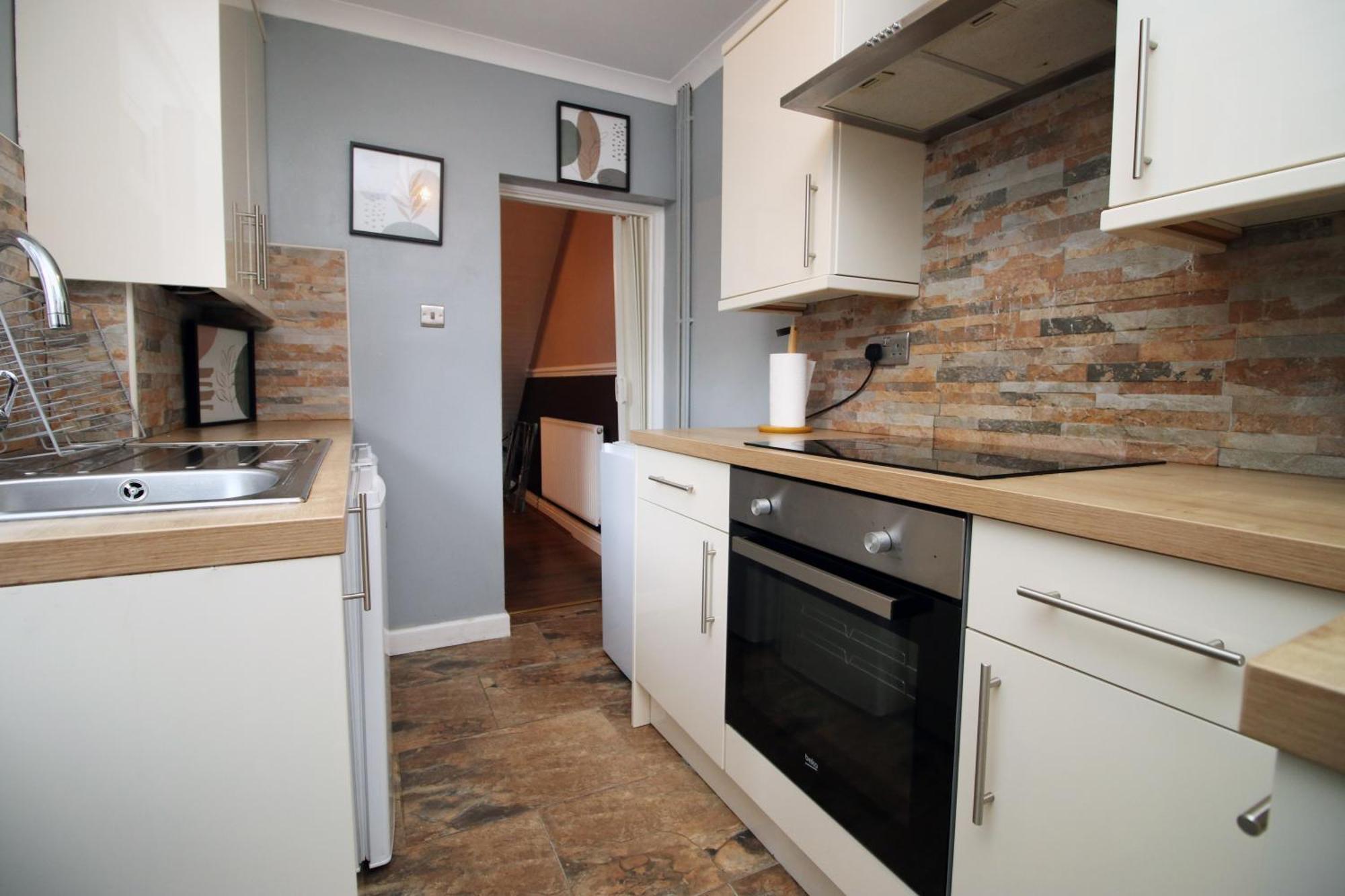 Cosy 3br Home, Scenic Views, Ideal For Walks & Work Holiday home *