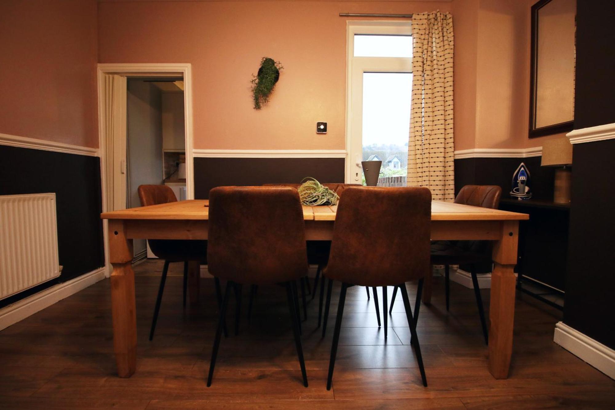 Holiday home Cosy 3br Home, Scenic Views, Ideal For Walks & Work Abertillery