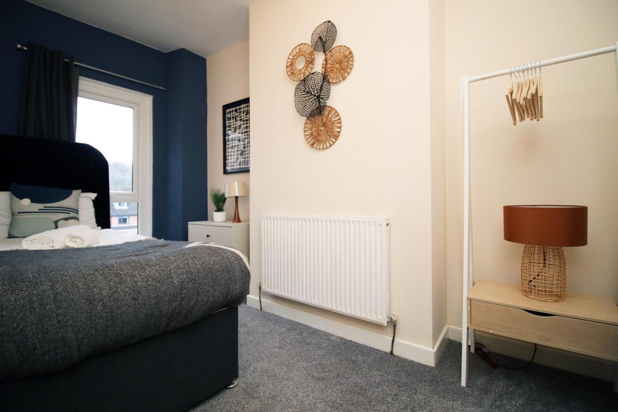 Cosy 3br Home, Scenic Views, Ideal For Walks & Work * Abertillery